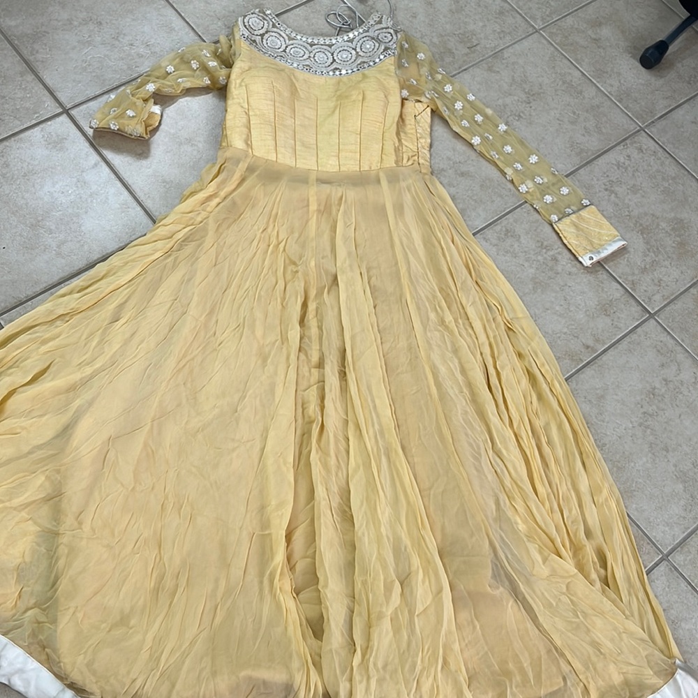 Yellow gown